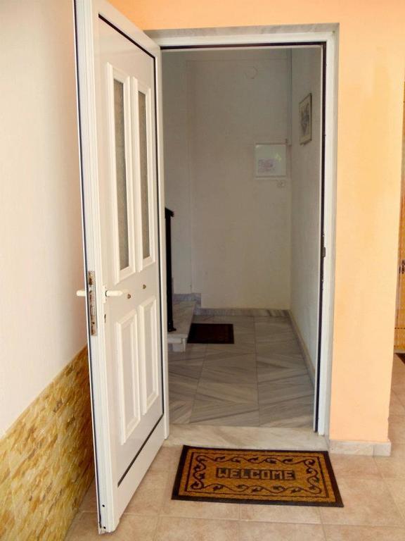 Socrates Apartments Olympiakí Aktí Luaran gambar