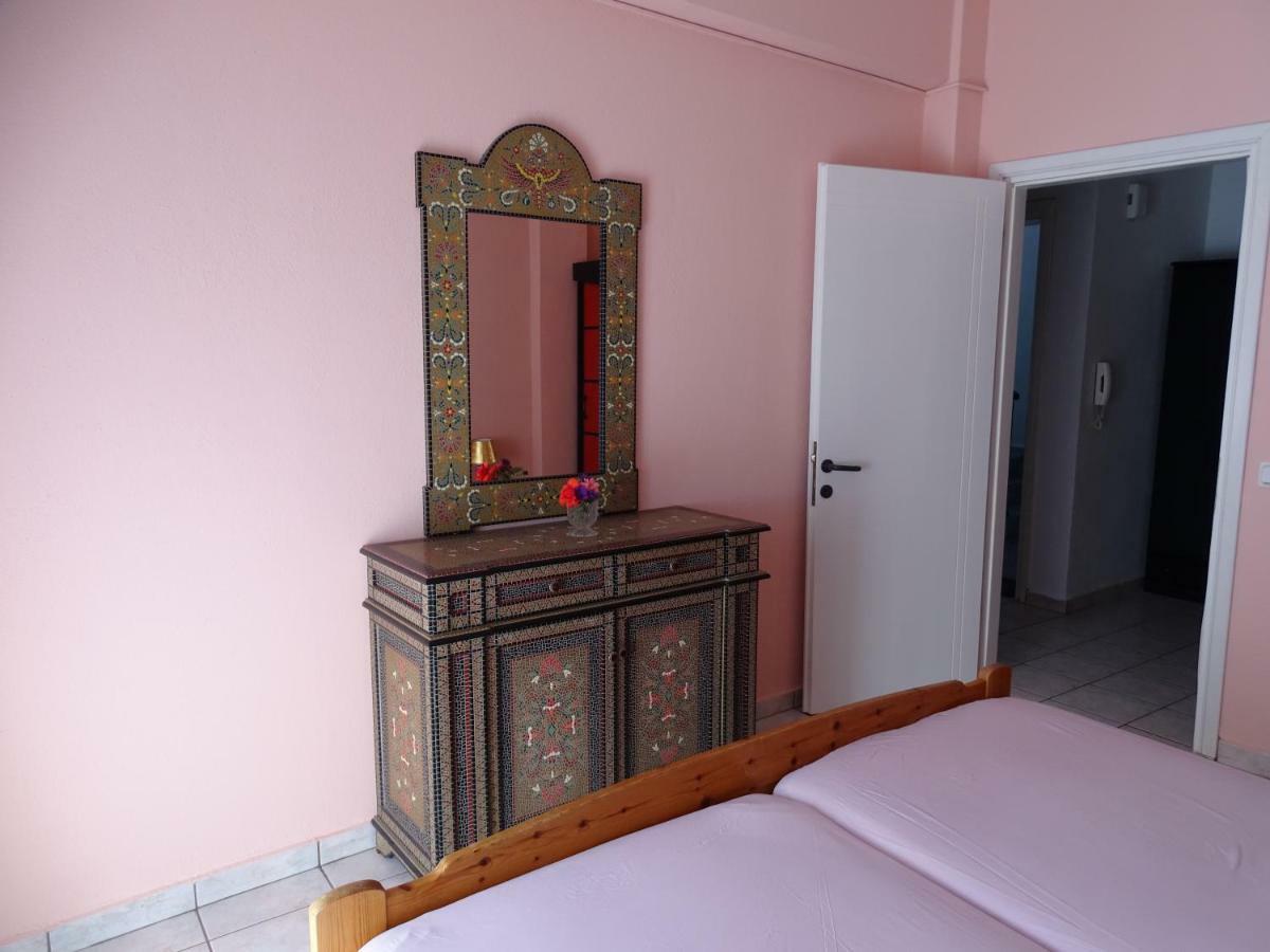Socrates Apartments Olympiakí Aktí Luaran gambar