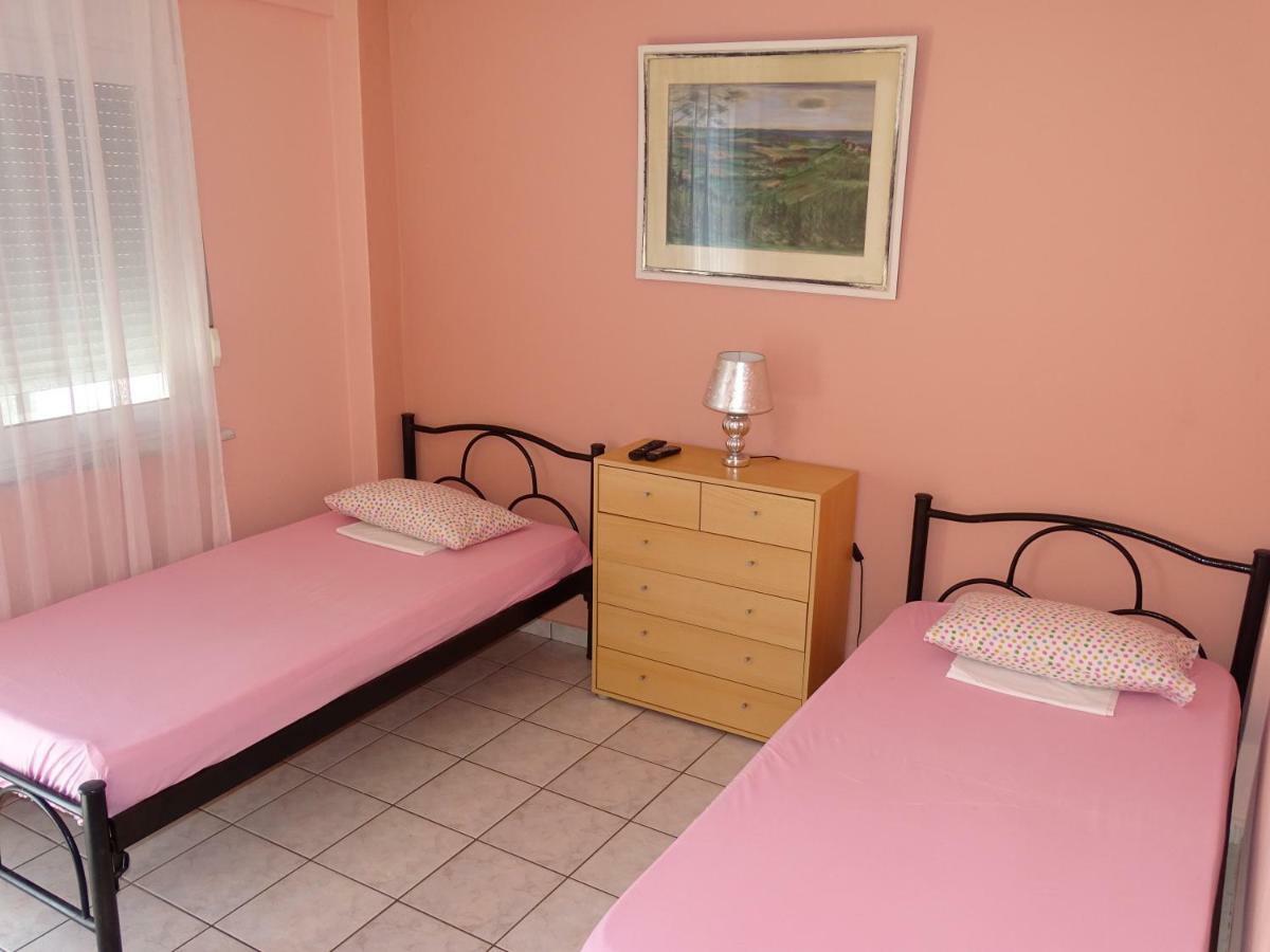 Socrates Apartments Olympiakí Aktí Luaran gambar