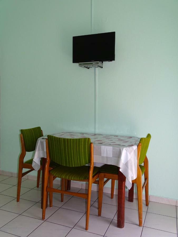 Socrates Apartments Olympiakí Aktí Luaran gambar