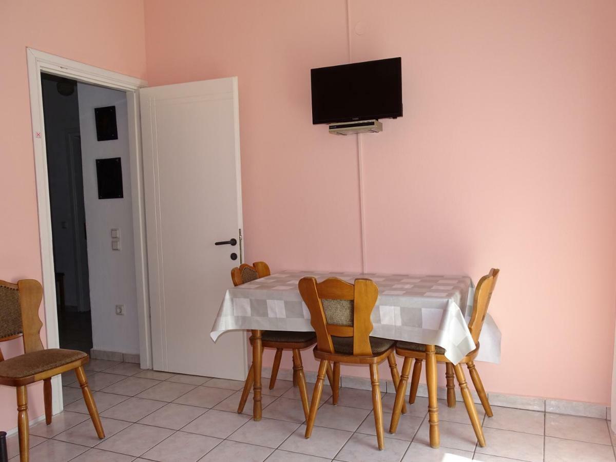 Socrates Apartments Olympiakí Aktí Luaran gambar